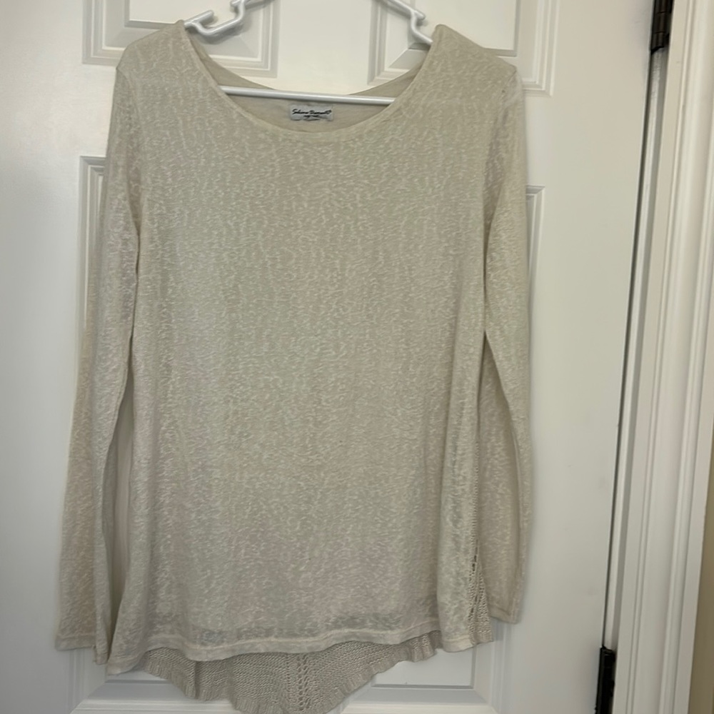 Women’s size M long sleeve